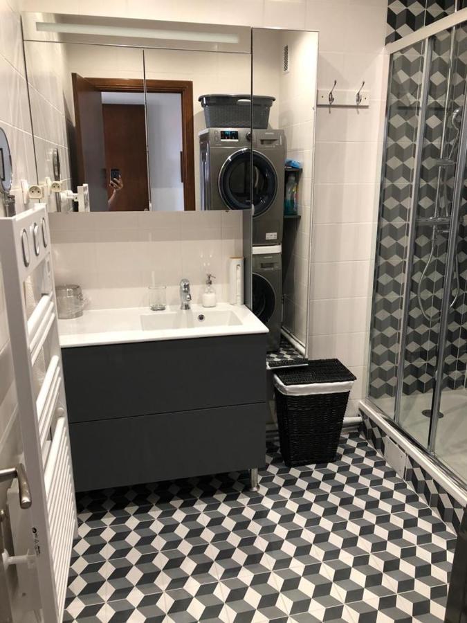 F4 120 M2 10 Minutes A Pieds Du Vieux Nice Luaran gambar